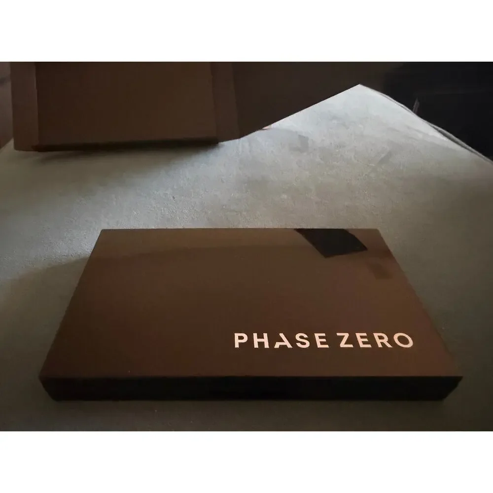 Phase Zero The Necessities Eyeshadow Palette 8 Shades 12g 0.42 oz with Mirror